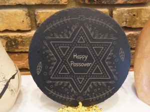 Star of David "Happy Passover" - Round Slate